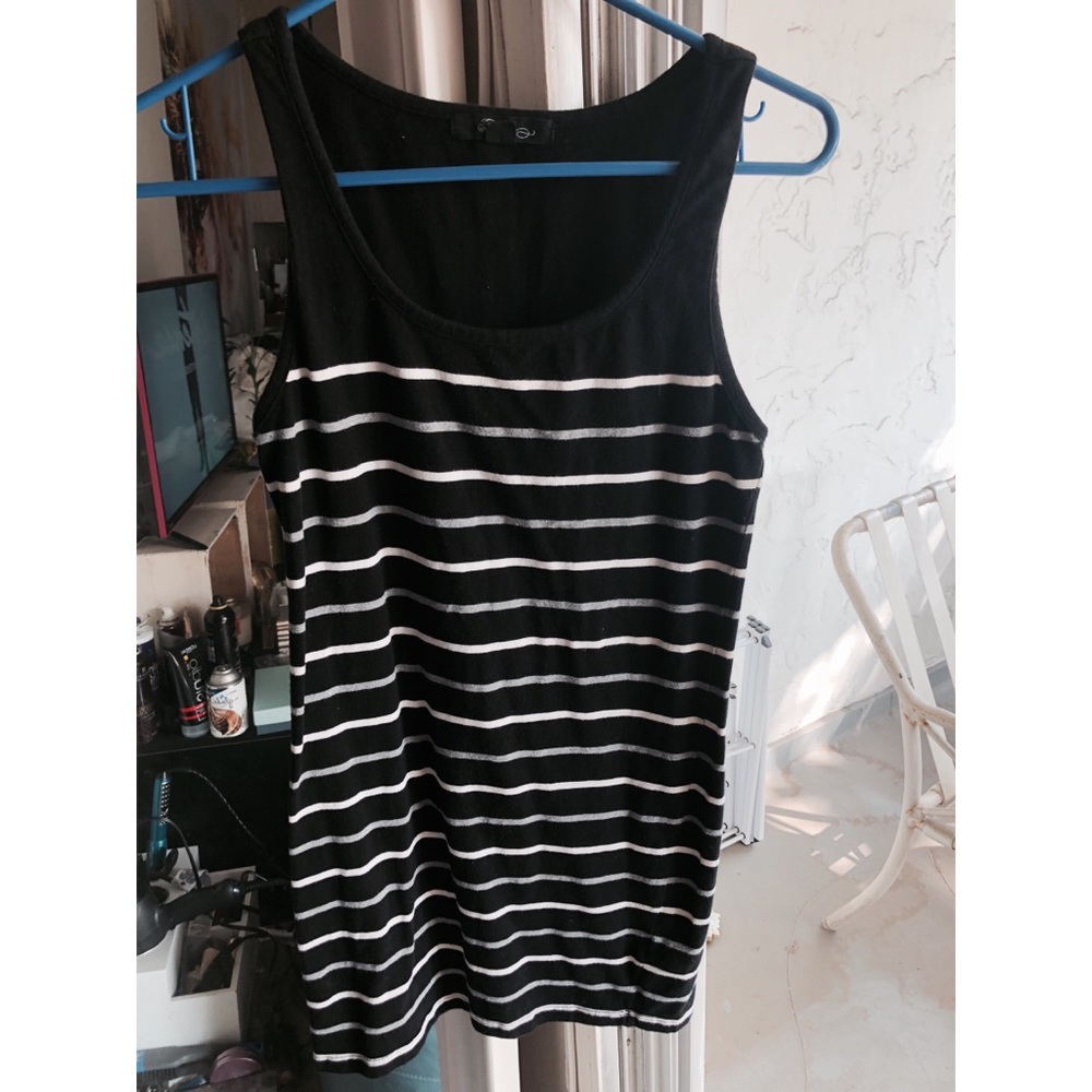 Black/white/grey body con dress